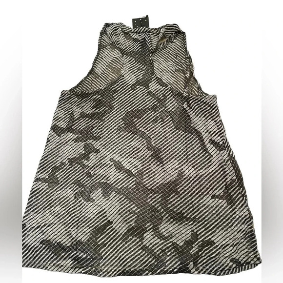NWT Terez Black Grey Camouflage Tank Top - Picture 2 of 4